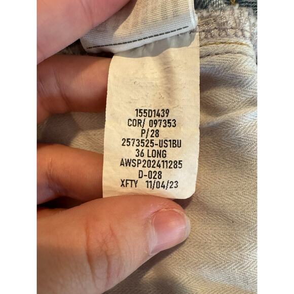 A&F Curve Love Baggy Low Rise Distressed Jeans 36L - Picture 5 of 5